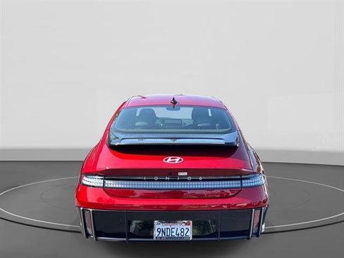 Used 2024 Hyundai Ioniq 6 SE RWD image 5