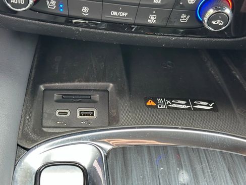 Used 2023 Buick Enclave Premium w/ Experience Buick Package AWD/4WD image 34