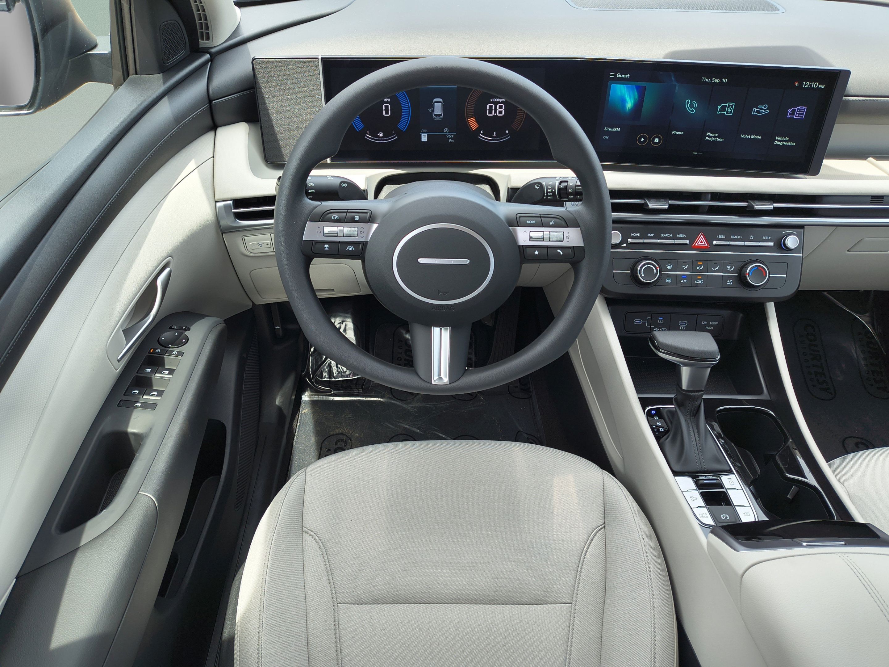 New 2026 Hyundai Tucson SE FWD image 11