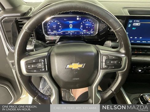 Used 2022 Chevrolet Silverado 1500 LTZ AWD/4WD image 40