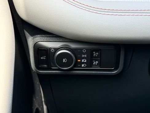 New 2026 Ford Explorer Active image 24