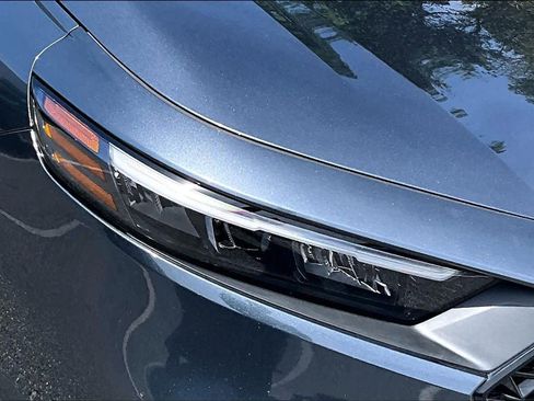 Used 2023 Honda Accord LX image 27