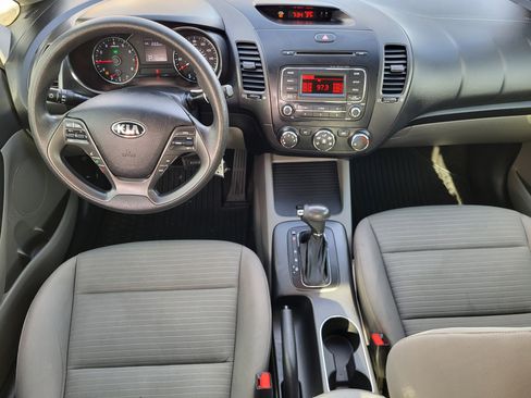 Used 2014 Kia Forte LX w/ Popular Package image 9