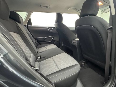 Used 2020 Kia Soul S FWD image 32