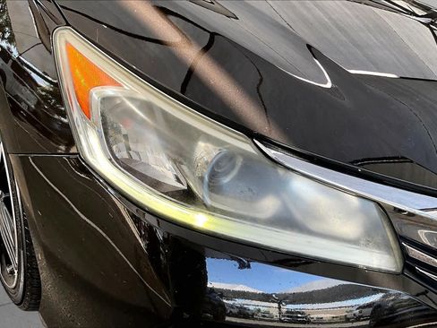 Used 2017 Honda Accord Sport image 28