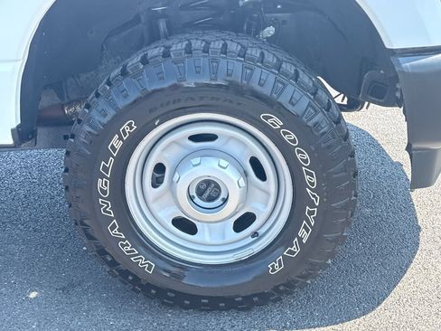 Used 2024 Ford F250 XL w/ 360-Degree Camera Package AWD/4WD image 9