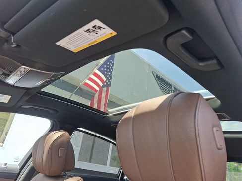 Used 2016 Mercedes-Benz S 550 4dr Sedan S 550 4MATIC image 14