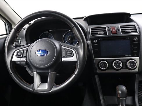 Used 2017 Subaru Crosstrek 2.0i Limited w/ Popular Package #2 AWD/4WD image 7