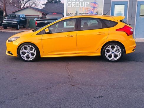 Used 2013 Ford Focus ST FWD image 4