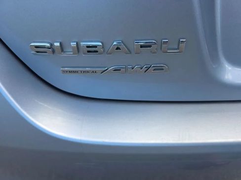 Used 2017 Subaru Legacy 2.5i Premium AWD/4WD image 17