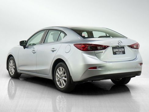 Used 2017 MAZDA MAZDA3 Sport w/ Preferred Equipment Package FWD image 3