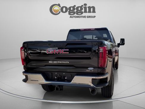 Used 2026 GMC Sierra 3500 SLT w/ SLT Convenience Package AWD/4WD image 8