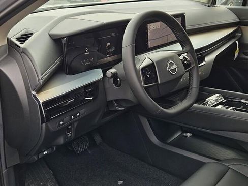 New 2025 Nissan Murano SL image 9