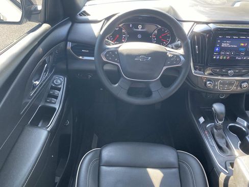 Used 2023 Chevrolet Traverse Premier w/ Redline Edition image 12