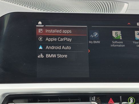 Used 2019 BMW 330i Sedan w/ M Sport Package RWD image 31