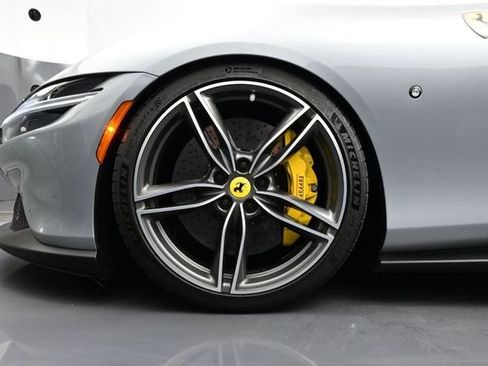 Used 2021 Ferrari Roma RWD image 6
