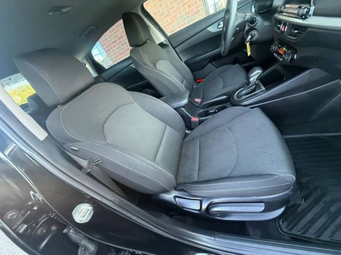 Used 2019 Kia Forte Sedan FWD image 22