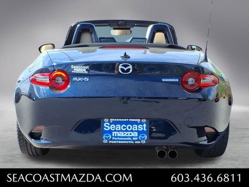 Used 2025 MAZDA MX-5 Miata Grand Touring w/ Weather Package RWD image 4