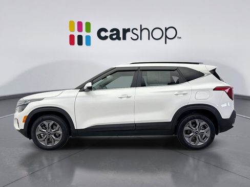 Used 2024 Kia Seltos S image 2
