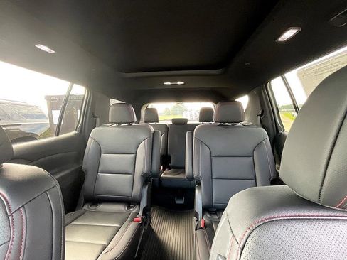 New 2026 Chevrolet Traverse Z71 w/ Enhanced Driving Package image 23