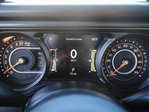 New 2025 Jeep Gladiator Sport image 24