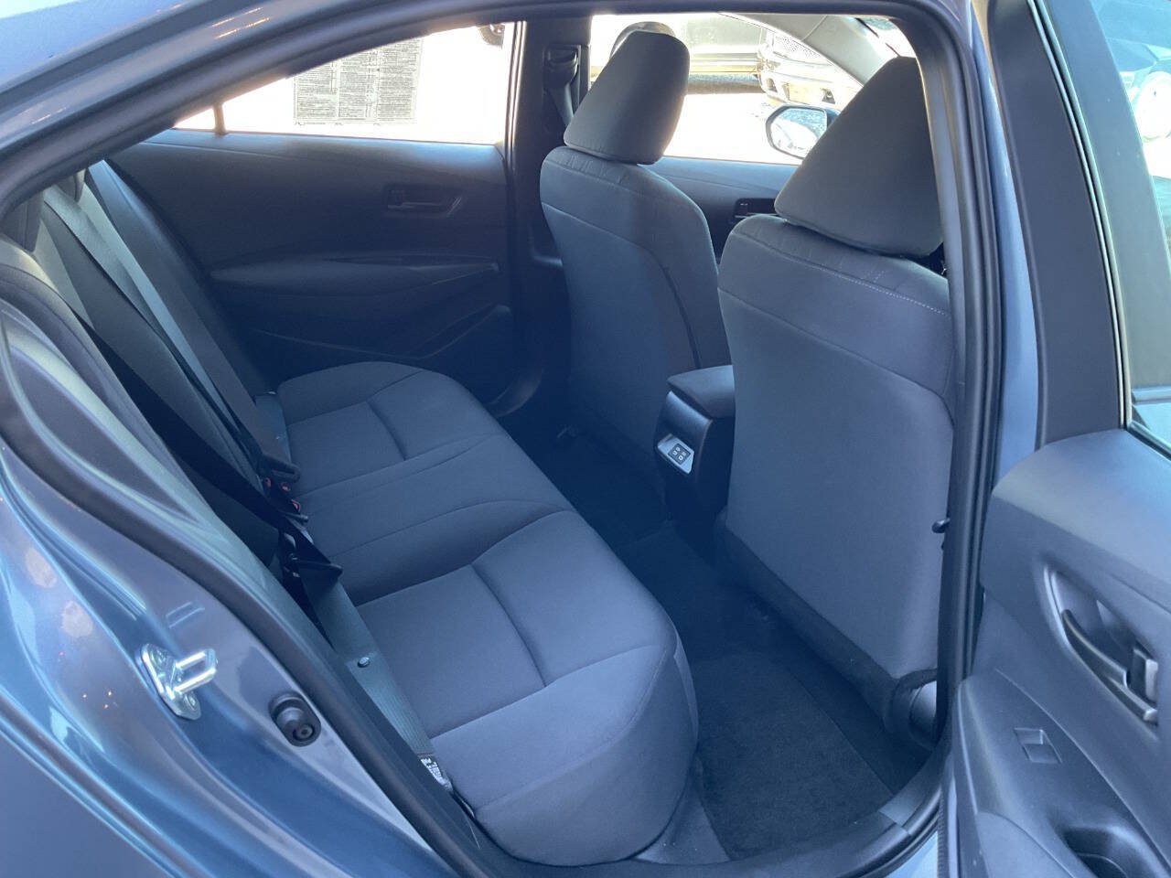 Used 2026 Toyota Corolla LE FWD image 34