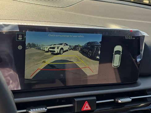 New 2026 Kia Sportage LX image 23