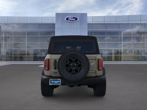 New 2026 Ford Bronco Badlands AWD/4WD image 5