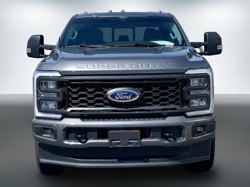 Used 2024 Ford F250 XL w/ STX Appearance Package AWD/4WD image 7