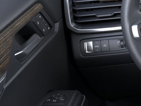 New 2025 GMC Acadia Denali image 46