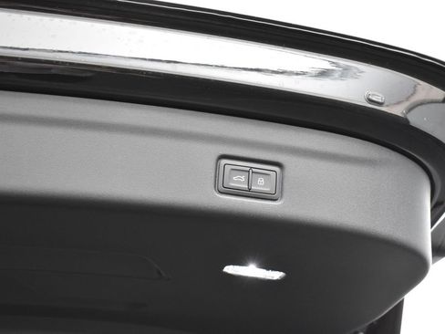 New 2027 Audi Q6 e-tron Premium AWD/4WD image 20