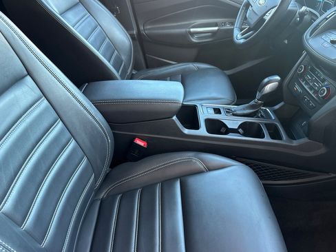 Used 2019 Ford Escape SEL AWD/4WD image 19