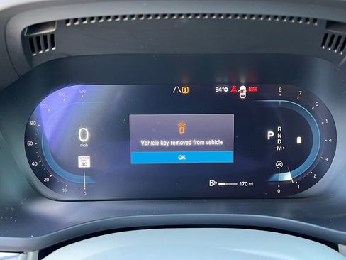 Certified 2023 Volvo XC60 B5 Ultimate image 28