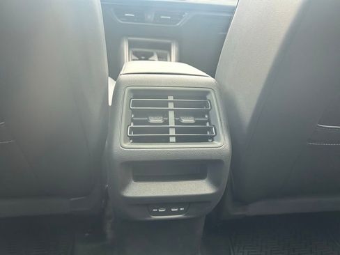 New 2026 Volkswagen Tiguan SE R-Line image 49