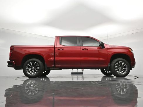Used 2024 Chevrolet Silverado 1500 RST w/ Convenience Package II AWD/4WD image 43
