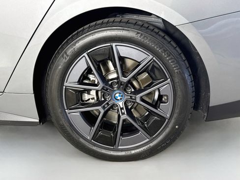 Certified 2024 BMW i4 eDrive35 w/ Premium Package RWD image 32