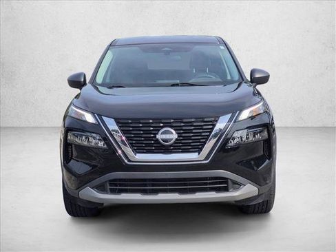 Used 2023 Nissan Rogue S FWD image 2