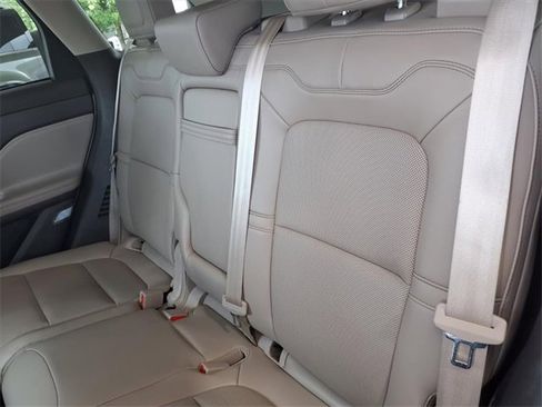 Certified 2024 Lincoln Corsair AWD w/ Equipment Group 101A image 9