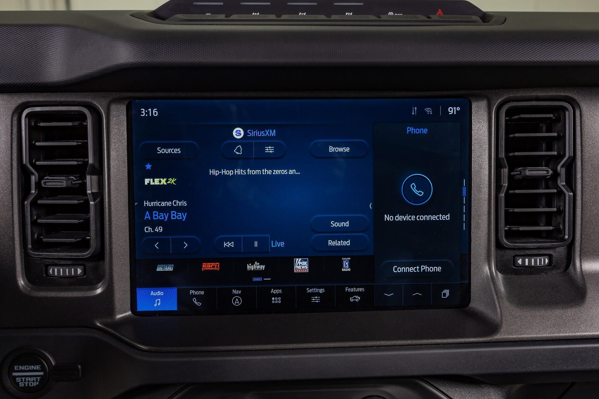 Used 2025 Ford Bronco Badlands AWD/4WD image 25