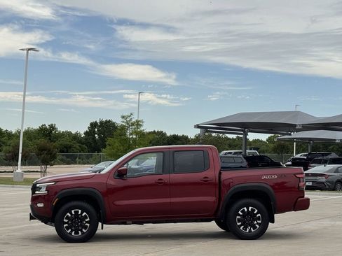 Used 2024 Nissan Frontier PRO-4X w/ Off-Road Protection Package AWD/4WD image 3