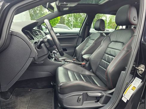Used 2016 Volkswagen GTI SE w/ Lighting Package (SEL) FWD image 13