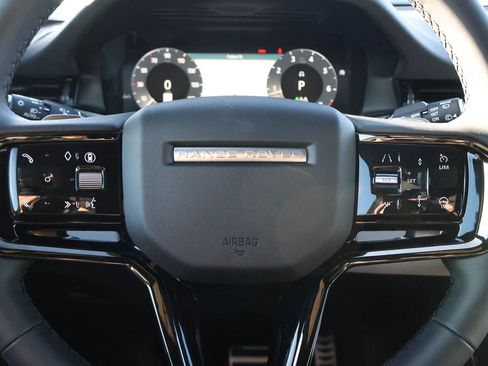 New 2026 Land Rover Range Rover Evoque Dynamic SE AWD/4WD image 35