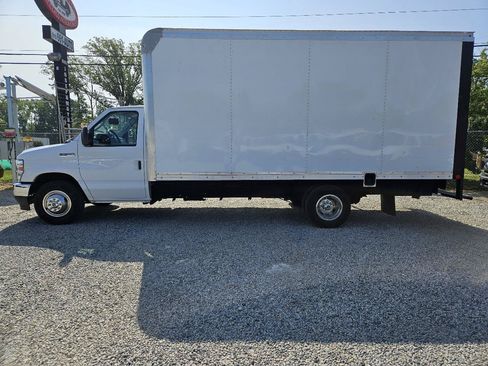 Used 2021 Ford E-350 and Econoline 350 Super Duty w/ Power Windows & Locks Group RWD image 2