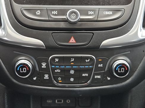 Used 2019 Chevrolet Equinox LT w/ Sun & Navigation Package FWD image 23