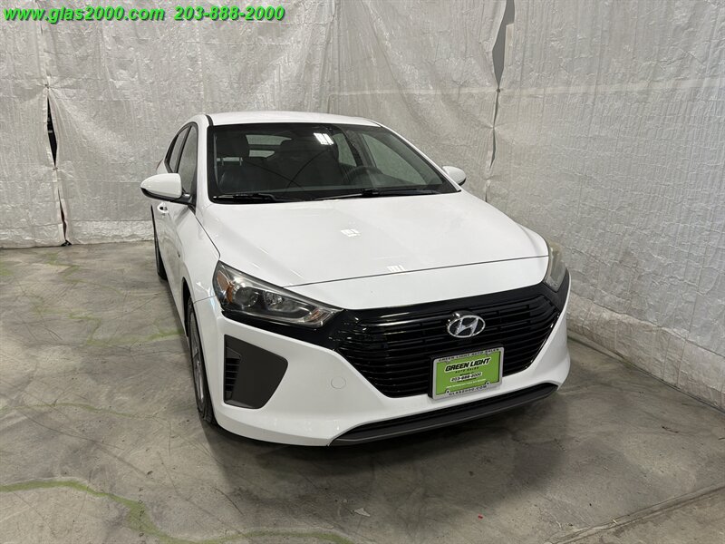 Used 2018 Hyundai Ioniq Blue FWD image 31