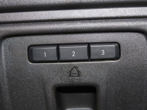 Used 2022 GMC Sierra 2500 AT4 w/ AT4 Preferred Package image 37