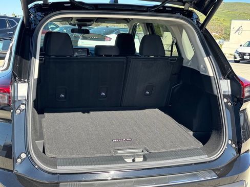 New 2026 Nissan Rogue SV w/ Cold Weather Package FWD image 24