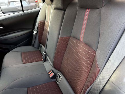 Used 2024 Toyota Corolla SE w/ SE Premium Package FWD image 16