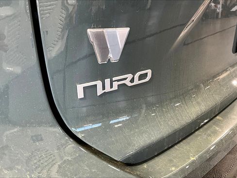 New 2026 Kia Niro Wind FWD image 13