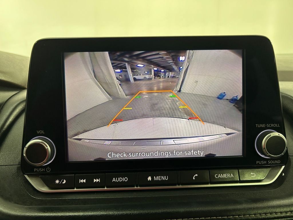 Used 2023 Nissan Rogue SV FWD image 26